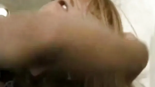 Newbie ass🍑 fills up with seasoned dick🌭