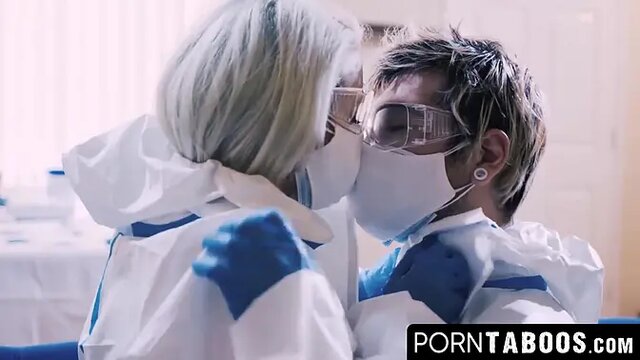 Blonde tattooed teen Lola Fae gets fucked hard in missionary