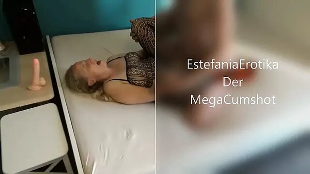 Horny milf with huge booty gets covered in a mega cum shot