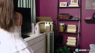 Pay for Pleasure with Lily