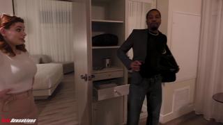Annabel Redd gets her thick anal👌 plugged by Isiah Maxwell's humongous BBC