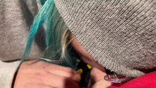 Soccer mom enjoyed a deep throating session and relished his come