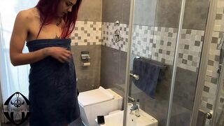 Husband Steps In For Intense Fingering👉 Session