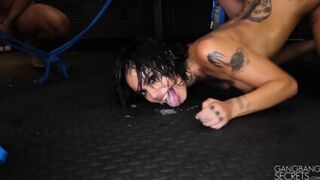 Devouring sloppy jizz, floor-humping freaks: Chris Cock🌭's nasty oral😜 sex romp