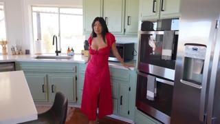 Fetish camgirl Cami Strella's sinful Thanksgiving turkey - Massive cumshot feast on her gigantic chest